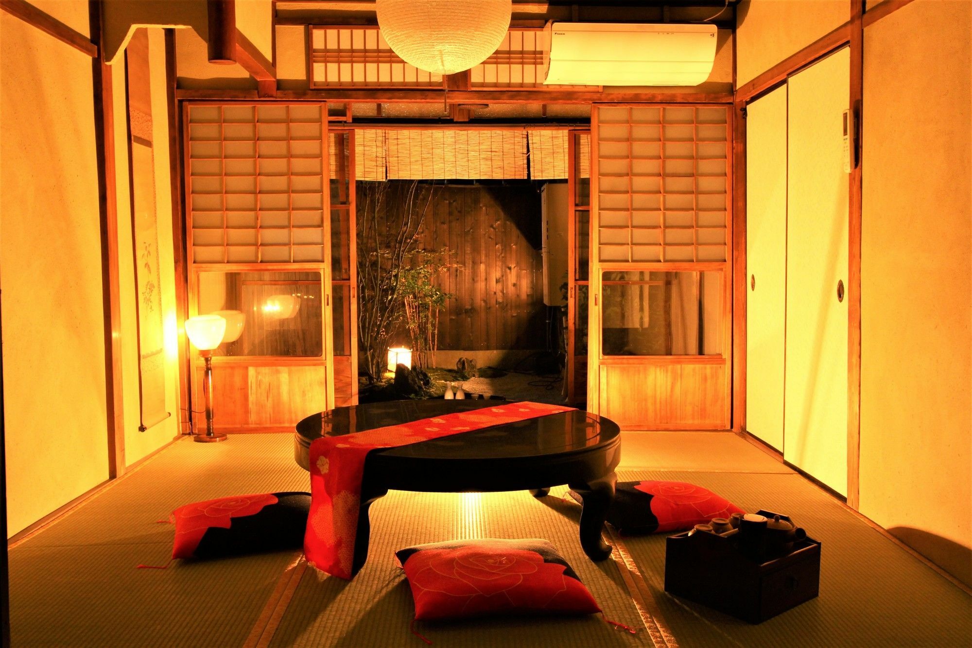 Naokonoza Bettei Aburanokoji Villa Kyoto Exterior photo